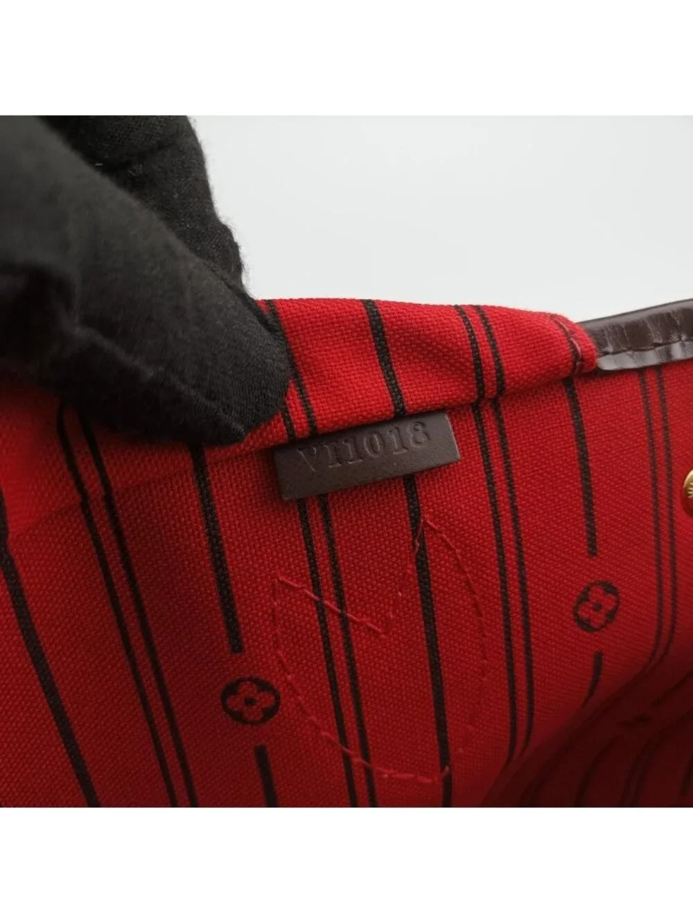 Louis Vuitton this authentic